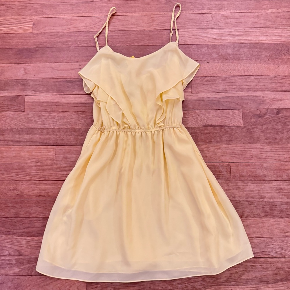 NWT BCBGeneration Women's Yellow Ruffle Mini Dress - Size M
 b91